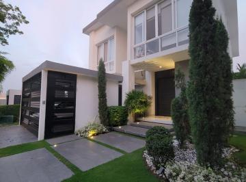 Casa de 4 habitaciones, Guayaquil · En Alquiler Lujosa Casa Amoblada Al Lago en Blue Bay, Isla Mocoli, Samborondon