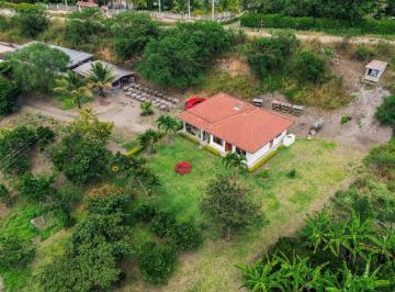 Quinta vacacional de 3 habitaciones, Santa Isabel · Quinta en Venta, Sector Lacay, Yunguilla