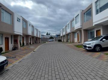 Casa · 118ha · 3 Habitaciones · 1 Estacionamiento · Casa en Venta
