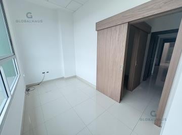 Local comercial · 50m² · 1 Estacionamiento · Venta de Consultorio en Torre de Consultorios de Clinica del Norte de Guayaquil. G. P.