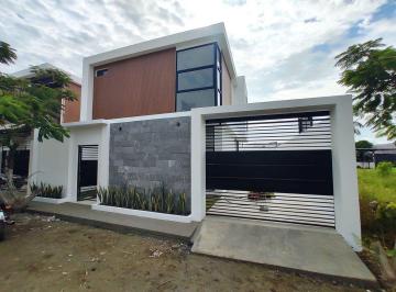 Casa de 3 habitaciones, Portoviejo · Casa de Venta en Portoviejo Ar