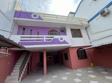 Casa de 5 habitaciones, Manta · Casa de Venta en Manta Zona Sur Sector Umiña