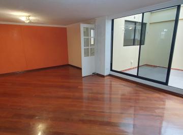 Departamento de 3 habitaciones, Quito · Se Vende Departamento Sector Ponceano