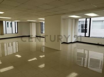 Oficina comercial · 257m² · 4 Estacionamientos · Venta Oficina Ed. Corportivo Sector La Carolina