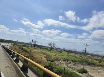 Terreno / Lote , Manta · Terreno de Venta en Manta Via Circunvalacion Gj/z
