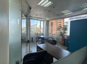 Oficina comercial de 1 habitación, Quito · Shyris y Naciones Unidas - Oficina 55 m² Amoblada