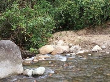 Terreno / Lote , Cotacachi · Vendo Terreno 18 Htras en El Valle de Intag Sector Barcelona Provincia Imbabura
