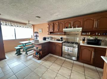 Departamento de 3 habitaciones, Quito · Oportundad Vendo Departamento Amplio - Sector Unión Nacional