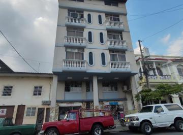 Edificio-Hotel-Fabrica de 10 habitaciones, Guayaquil · Venta Propiedad Rentera - Centro, Sur de Guayaquil - 10 Unidades - Roi 12% (W. L)