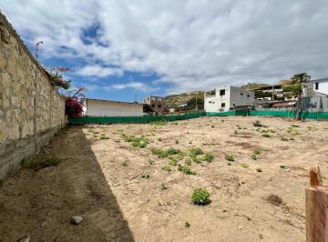 Terreno / Lote · 403m² · Terreno Independiente a Pasos del Mar en Santa Marianita, Manta