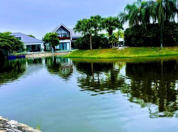 Terreno / Lote , Guayaquil · Ensenada Isla Mocoli Terreno Al Lago en Venta
