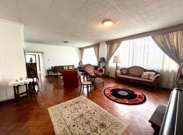 Departamento de 3 habitaciones, Quito · Venta Departamento con Balcon 3 Dorm. en La Pradera