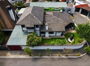 Casa , Quito · Casa o Terreno en Venta Granda Centeno, 511 m² con Piscina, Esquinera