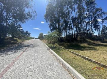Terreno / Lote · 1000m² · Terreno Independiente en Venta Llano Chico, Av Simon Bolivar