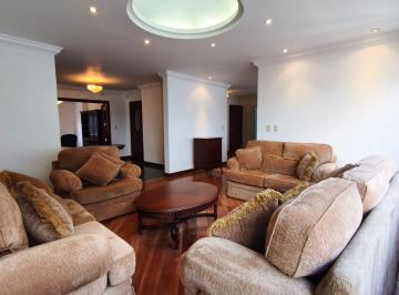 Departamento de 4 habitaciones, Quito · En Venta Departamento en Bellavista, Centro Norte, Vista