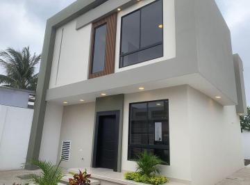 Casa de 3 habitaciones, Manta · Casa de Venta en Manta Manta Zona Sur Bl
