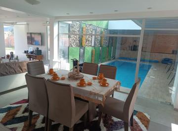 Casa de 4 habitaciones, Riobamba · Casa con 1000 m² de Terreno y 4 Dorm. en Venta en Sur de Riobamba