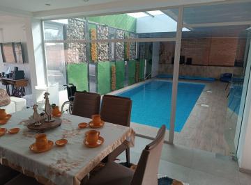 Casa de 4 habitaciones, Riobamba · Casa de Primera con 1000 m² de Terreno en El Sur de Riobamba