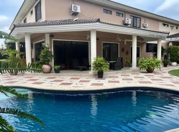 Casa de 3 habitaciones, Guayaquil · Espectacular Casa Amoblada con Piscina en Samborondón Km 6.5