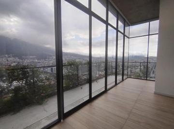 Departamento de 3 habitaciones, Quito · Se Renta Departamento de Tres Dorm., Edificio de Lujo. La Carolina