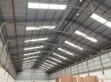 Bodega-Galpón , Guayaquil · Bodega en Alquiler 6000 m² con Andenes - en Complejo - Vía a Daule