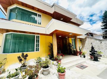 Casa de 3 habitaciones, Quito · Amagasi (Sector Colegio Sek) - Hermosa Casa de Renta Independiente en Urbanización
