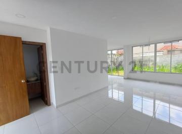 Casa · 120m² · 3 Habitaciones · 2 Estacionamientos · Moderna Casa de Estreno en Romareda–et. Riada (Solo 28 Propiedades). Dian