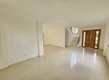 Casa de 3 habitaciones, Guayaquil · En Venta Casa en La Urbanizacion Portofino - Via a La Costa