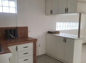 Departamento de 2 habitaciones, Quito · Departamento en Arriendo en Cumbayá Cerca Al Parque a Dos Cuadras de La Usfq
