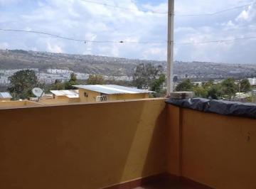 Casa de 4 habitaciones, Quito · En Venta Linda y Amplia Casa, Sector Pomasqui