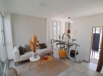 Casa · 133m² · 3 Habitaciones · 2 Estacionamientos · Casa de 133 m² con 3 Habitaciones en Venta, Vía Simón Bolívar - Carretas
