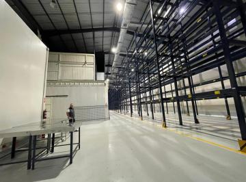 Bodega-Galpón , Guayaquil · Bodega en Alquiler con Oficinas 9616 m² - Dentro de Complejo, Vía a Daule