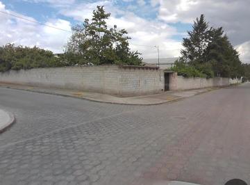 Terreno / Lote de 3 habitaciones, Quito · Terreno Esquinero Plano 1800 m² en Venta Sector Calderón