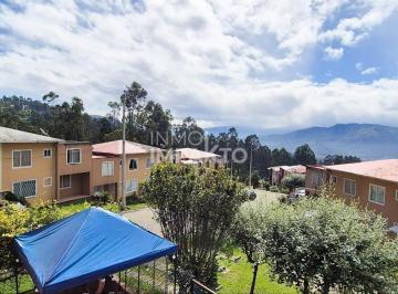 Casa · 125m² · 3 Habitaciones · 2 Estacionamientos · Casa Esquinera en Venta Conocoto Dentro de Conjunto