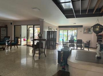 Departamento de 4 habitaciones, Guayaquil · Se Vende Hermoso Departamento en La Garzota y Terreno Adicional