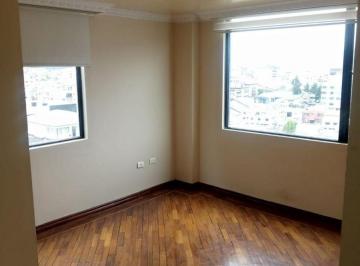 Departamento de 3 habitaciones, Quito · Venta Departamento Duplex con Terraza en Monteserrin