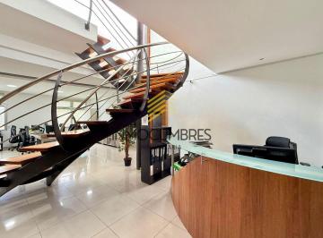 Oficina comercial de 4 habitaciones, Quito · Oficina de Venta Cumbaya de Oportunidad con Arrendatario