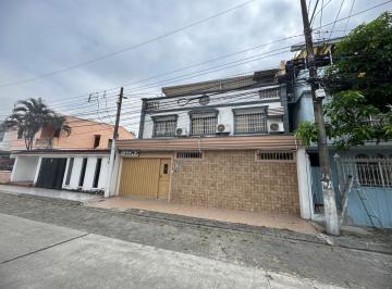 Casa de 13 habitaciones, Guayaquil · Venta Casa Rentera Alborada X Etapa