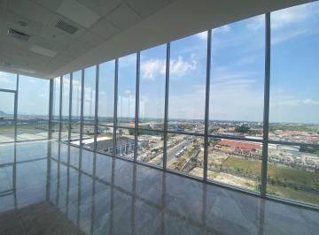 Oficina comercial , Guayaquil · Linda Oficina, Vista a La Ciudad