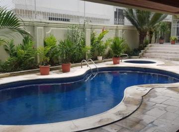 Casa de 5 habitaciones, Guayaquil · En Venta Casa en Los Ceibos de 5 Habitaciones - Mae. Recalde
