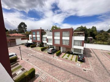 Casa de 4 habitaciones, Quito · En Venta Casa 3 Dorm en Conj Privado, Plaza Hilacril - Tumbaco Mejor Sector!