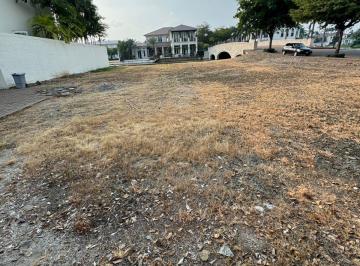 Terreno / Lote , Guayaquil · Terreno Al Canal de 715 m en Plaza Lagos