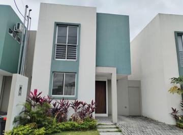 Casa de 3 habitaciones, Guayaquil · Casa en Venta Belen del Norte Via a Daule