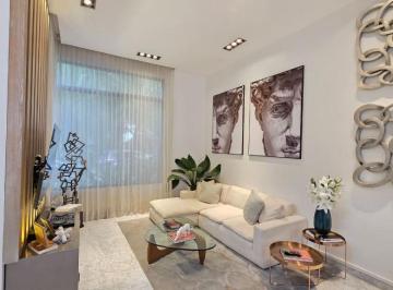 Casa de 3 habitaciones, Guayaquil · Arrecife - Isla Mocoli - Moderna Casa con Piscina Remodelada en Venta