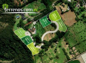 Terreno / Lote · 2397m² · Terrenos de Venta Desde 2.397 m² Hasta 2.618 m² en Urb. Habitat Caravalón, Arrayanes - Puembo