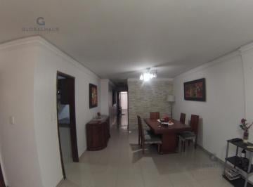 Departamento · 120m² · 3 Habitaciones · 1 Estacionamiento · Venta de Departamento en Urdesa, Av Los Cedros, 3 Habitaciones A. F