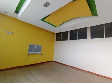 Bodega-Galpón · 4603m² · 2 Habitaciones · 24 Estacionamientos · Galo Plaza, Galpón en Renta, 4603,50 m², 2 Pisos