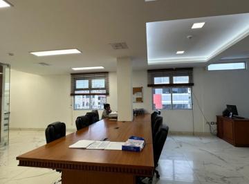 Edificio-Hotel-Fabrica de 16 habitaciones, Guayaquil · Edificio Amoblado en Venta Sector Kennedy Norte