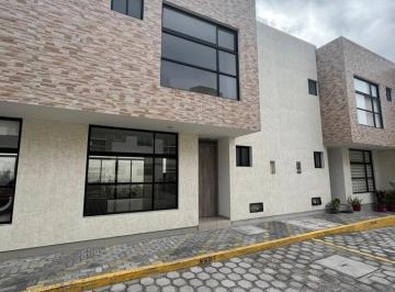 Casa · 90m² · 3 Habitaciones · 1 Estacionamiento · Casas por Estrenar de Venta en Calderón Marianitas