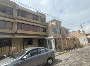 Departamento de 2 habitaciones, Quito · Departamento de Venta, Conocoto, 2 Dorm., 103 m
